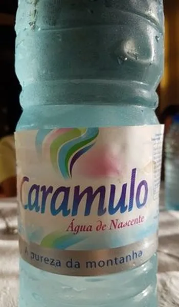 eau minerale caramulo